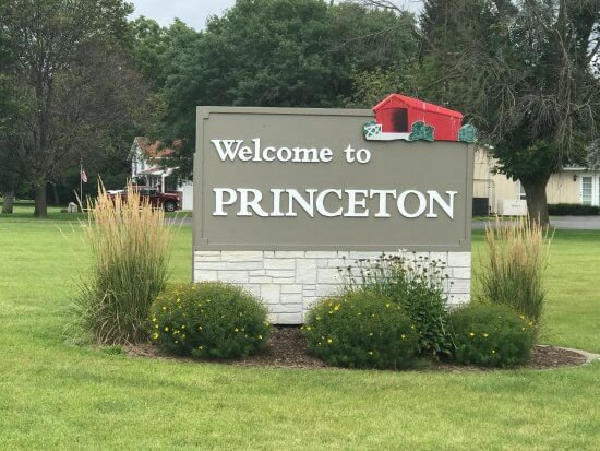 sign-at-entrance-to-princeton