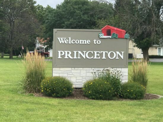 sign-at-entrance-to-princeton