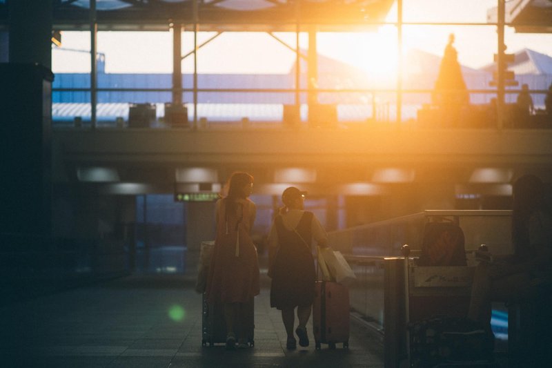 international students airport