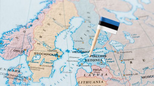 Estonia flag pin on map