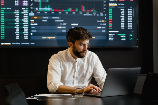 how-to-become-a-business-analyst