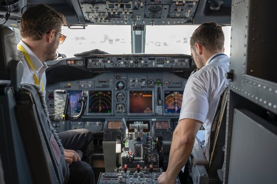 how-to-become-a-pilot