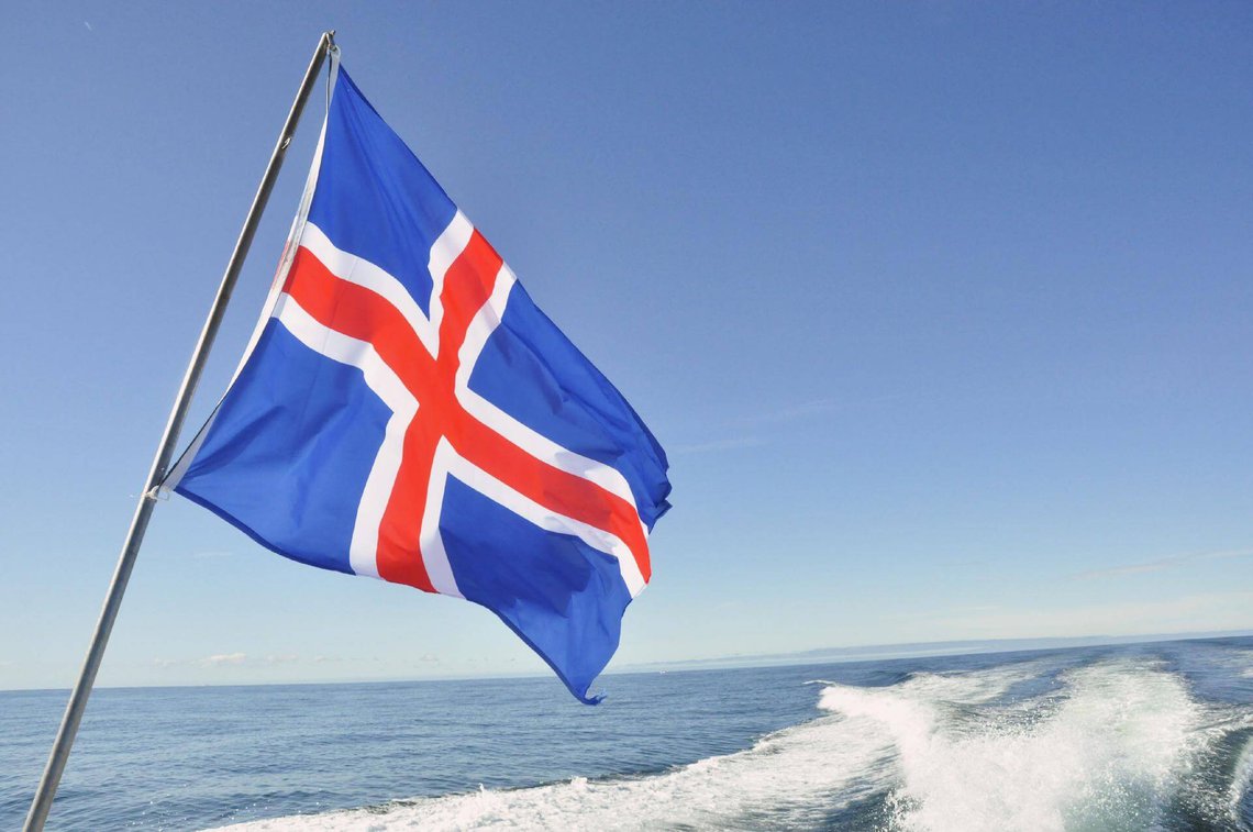 iceland-flag.jpg