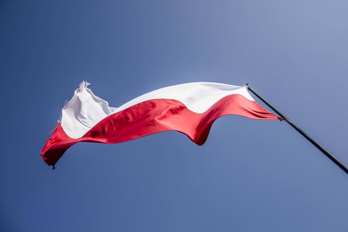 polish-flag.jpg